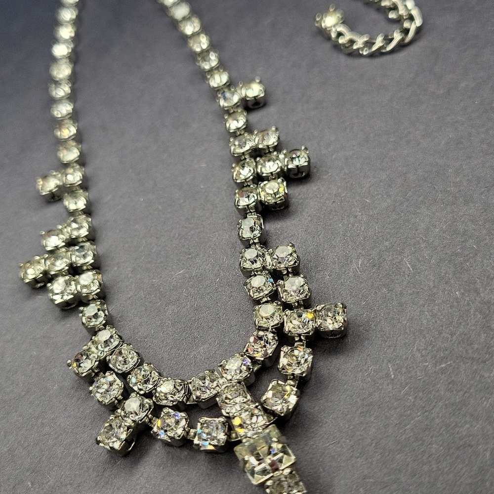 Classic Rhinestone Choker - Picture 4 of 6
